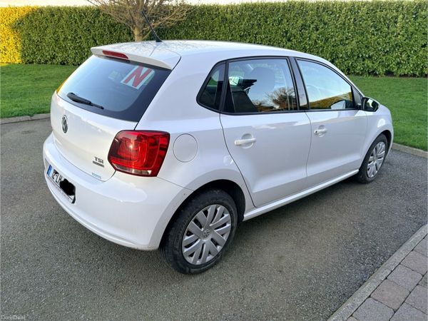 Volkswagen Polo Hatchback, Petrol, 2012, White