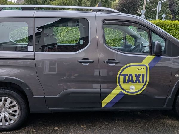 Peugeot Rifter MPV, Diesel, 2019, Grey