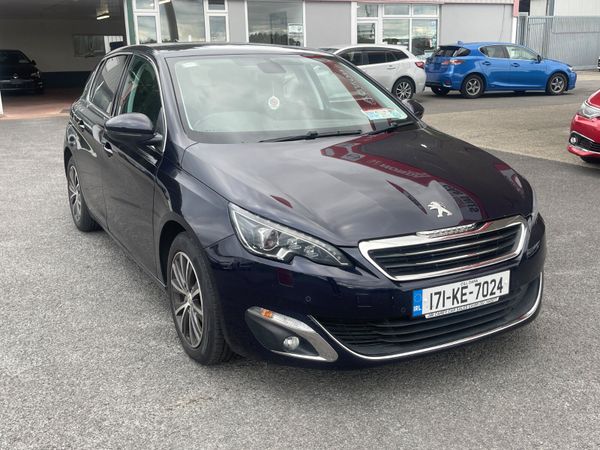 Peugeot 308 Hatchback, Diesel, 2017, Blue