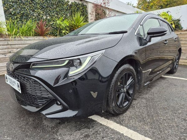 Toyota Corolla Hatchback, Petrol Hybrid, 2022, Black