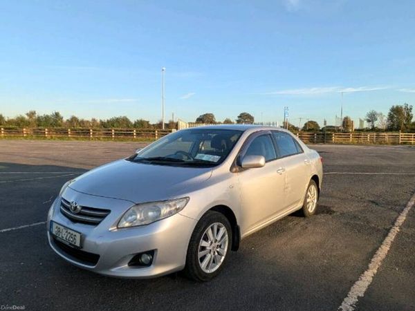 Toyota Corolla Saloon, Petrol, 2008, Silver