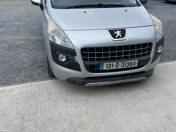 Peugeot 3008 Hatchback, Diesel, 2013, Silver