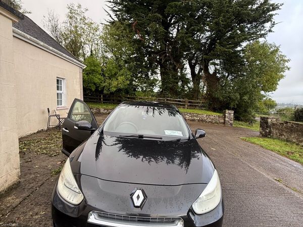 Renault Fluence Saloon, Diesel, 2012, Black