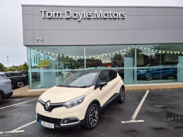 Renault Captur SUV, Petrol, 2018, Beige