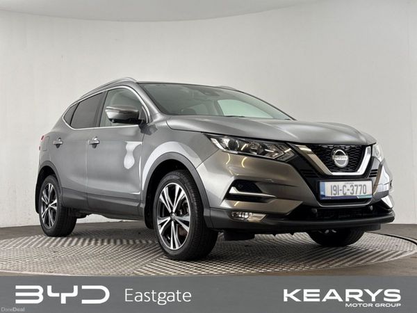 Nissan Qashqai MPV, Petrol, 2019, Grey
