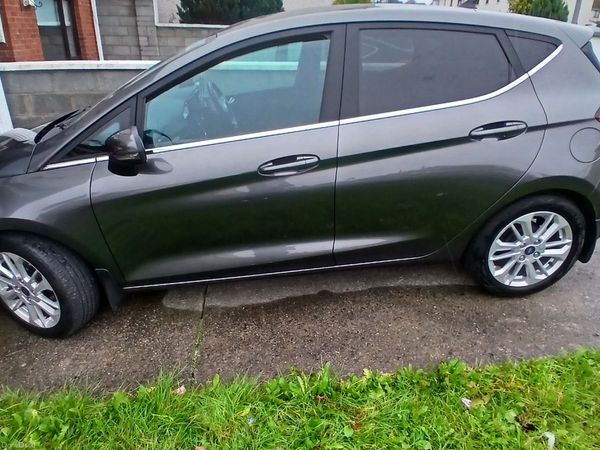 Ford Fiesta Hatchback, Petrol, 2023, Grey