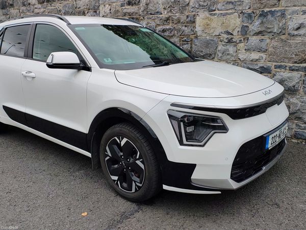 Kia Niro SUV, Electric, 2022, White