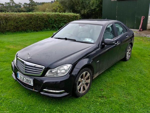Mercedes-Benz C-Class Saloon, Diesel, 2011, Black