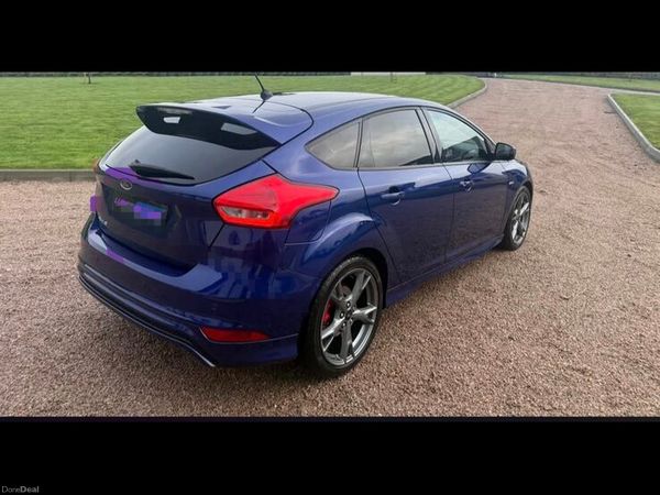 Ford Focus Hatchback, Diesel, 2018, Blue