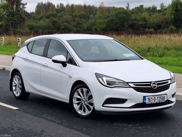 Opel Astra Hatchback, Diesel, 2016, White