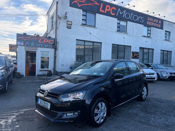 Volkswagen Polo Hatchback, Petrol, 2010, Black