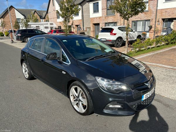 Vauxhall Astra Hatchback, Diesel, 2013, Black