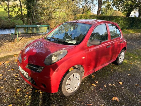 Nissan Micra Hatchback, Petrol, 2006, Red