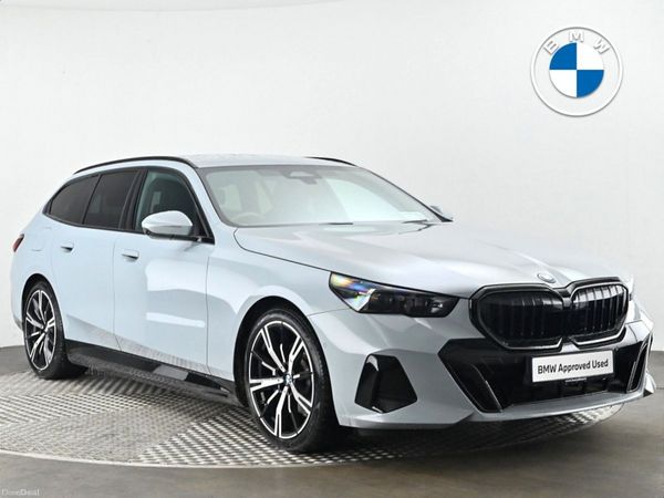 BMW 5-Series Estate, Petrol Plug-in Hybrid, 2026, Grey