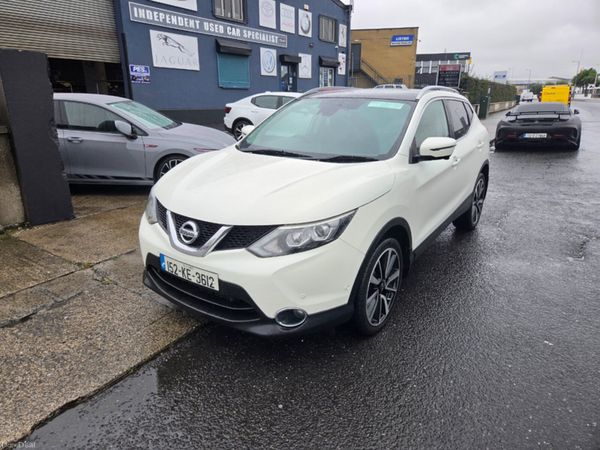 Nissan Qashqai MPV, Diesel, 2015, White