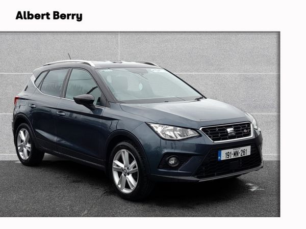 SEAT Arona Hatchback, Diesel, 2019, Grey