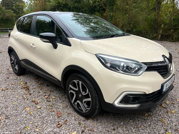 Renault Captur Hatchback, Petrol, 2019, White