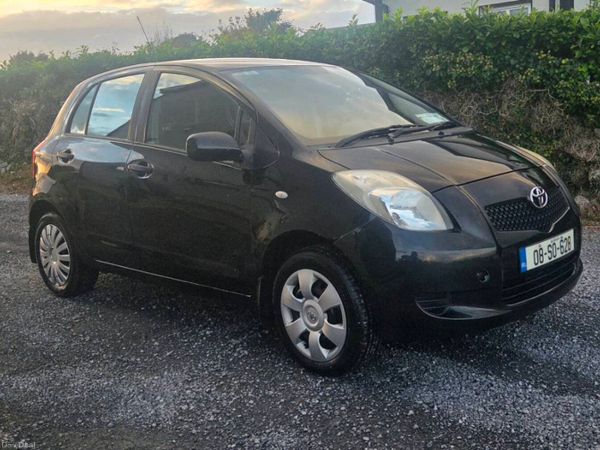 Toyota Yaris Hatchback, Petrol, 2008, Black