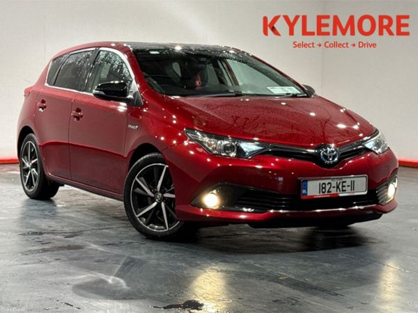 Toyota Auris Hatchback, Petrol Hybrid, 2018, Red