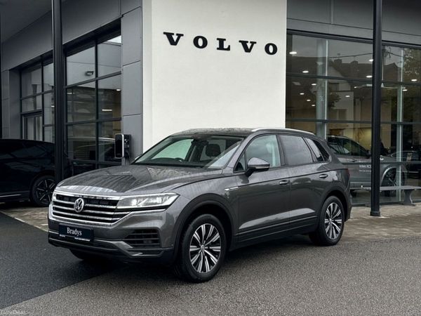 Volkswagen Touareg SUV, Diesel, 2019, Grey