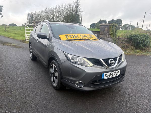 Nissan Qashqai SUV, Diesel, 2017, Grey
