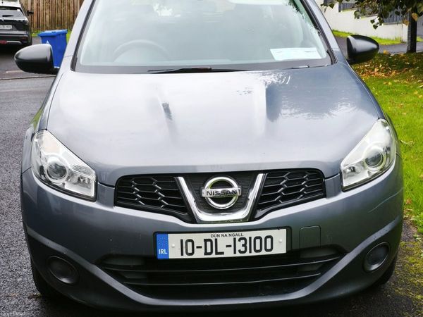 Nissan Qashqai Hatchback, Diesel, 2010, Grey