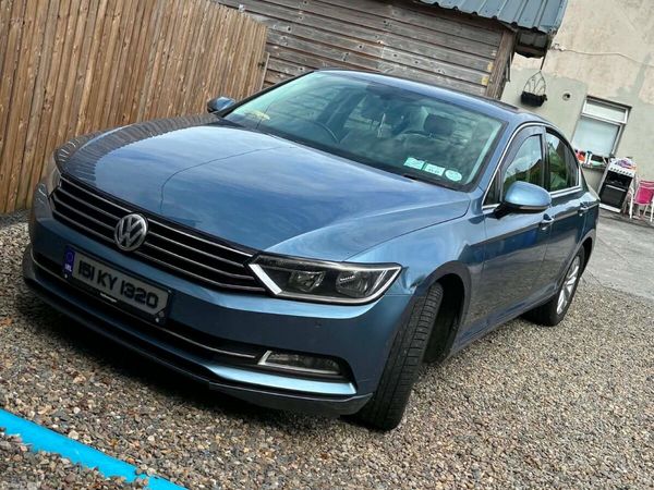 Volkswagen Passat Saloon, Diesel, 2015, Blue