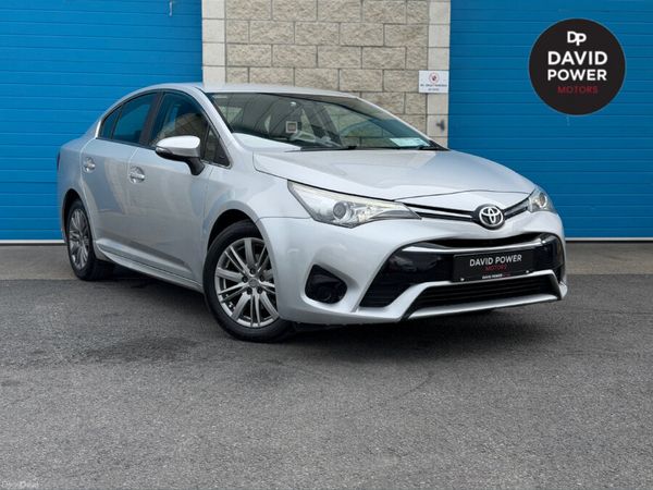 Toyota Avensis Saloon, Diesel, 2016, Silver