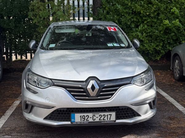 Renault Megane Hatchback, Petrol, 2019, Grey