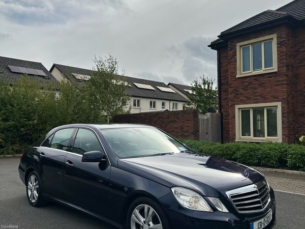 Mercedes-Benz E-Class Saloon, Diesel, 2013, Blue