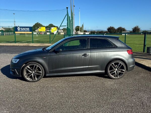 Audi A3 Hatchback, Diesel, 2015, Grey