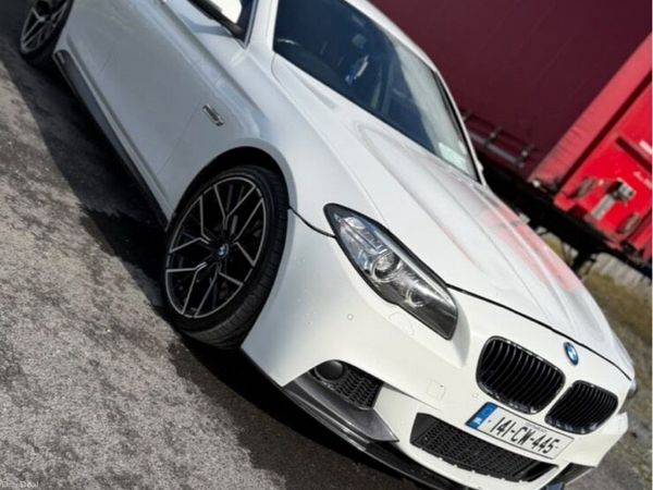 BMW 5-Series Saloon, Diesel, 2014, White
