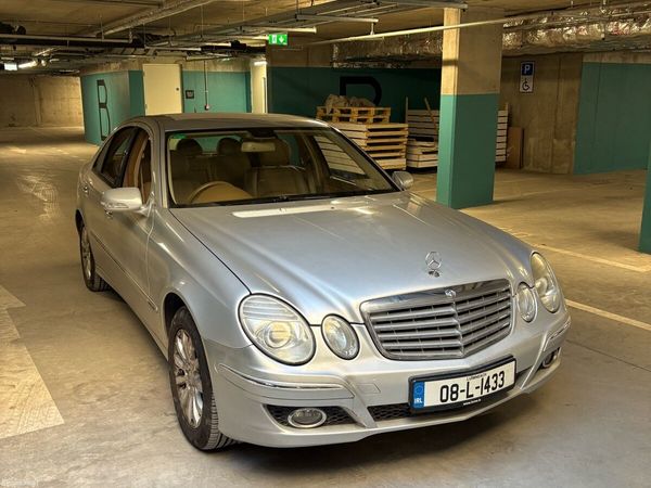 Mercedes-Benz E-Class Saloon, Petrol, 2008, Silver