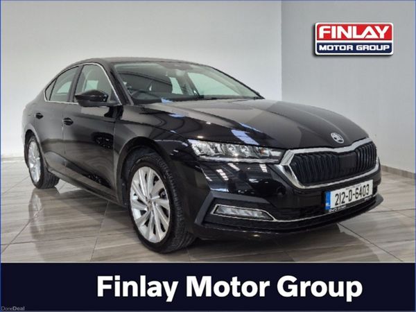 Skoda Octavia Saloon, Petrol, 2021, Black