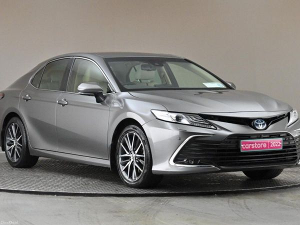 Toyota Camry Saloon, Petrol Hybrid, 2022, Grey