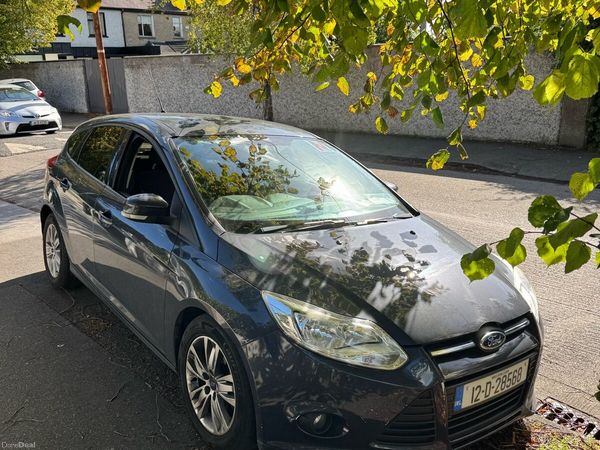 Ford Focus Hatchback, Diesel, 2012, Blue