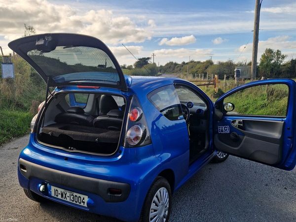 Citroen C1 Hatchback, Petrol, 2010, Blue
