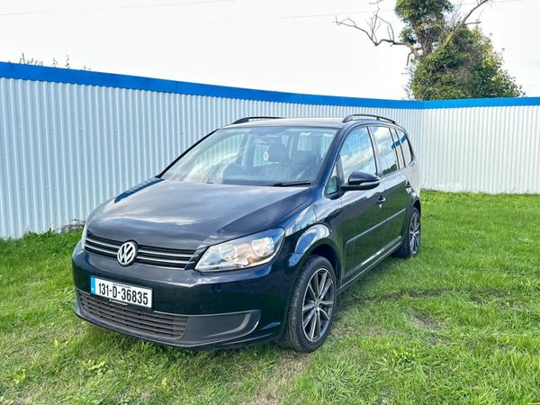 Volkswagen Touran Hatchback, Petrol, 2013, Black