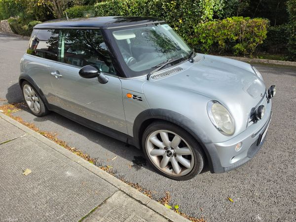 Mini Cooper Hatchback, Petrol, 2003, Silver