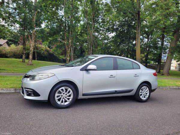 Renault Fluence Saloon, Diesel, 2014, Silver