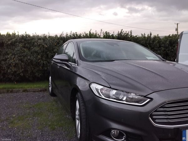 Ford Mondeo Hatchback, Diesel, 2015, Grey