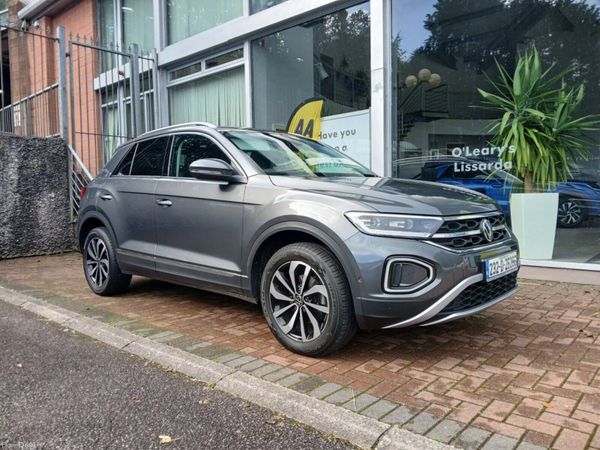 Volkswagen T-Roc SUV, Petrol, 2023, Grey