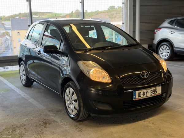 Toyota Yaris Hatchback, Petrol, 2010, Black