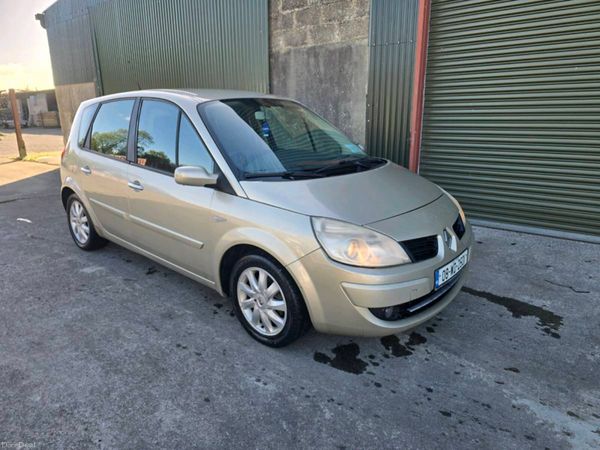 Renault Scenic MPV, Petrol, 2008, Gold