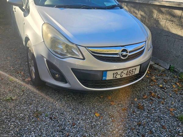 Opel Corsa Hatchback, Petrol, 2012, Silver