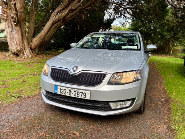 Skoda Octavia Hatchback, Diesel, 2013, Silver