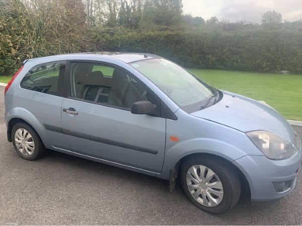Ford Fiesta Hatchback, Petrol, 2008, Blue