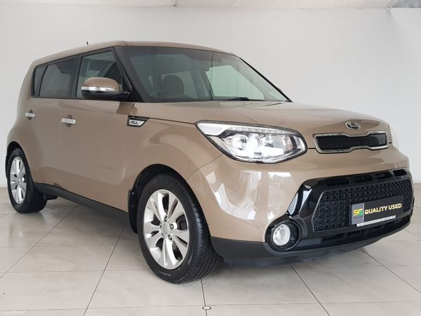 Kia Soul Hatchback, Diesel, 2015, Brown