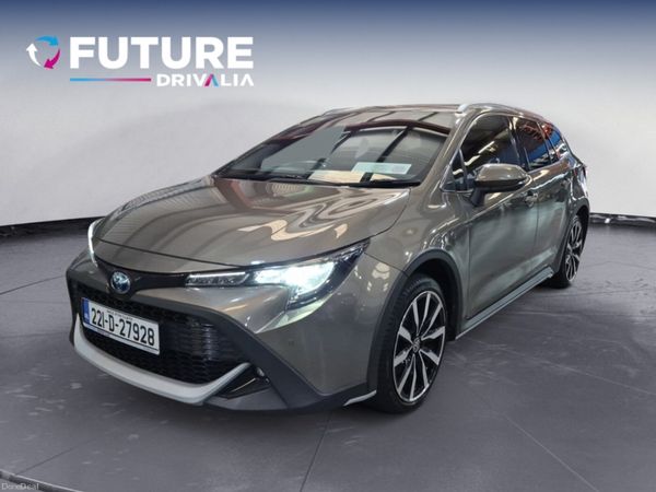 Toyota Corolla Estate, Petrol Hybrid, 2022, Green