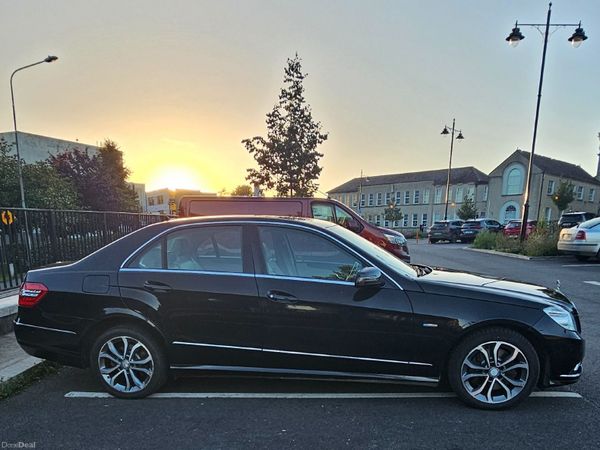 Mercedes-Benz E-Class Saloon, Diesel, 2010, Black